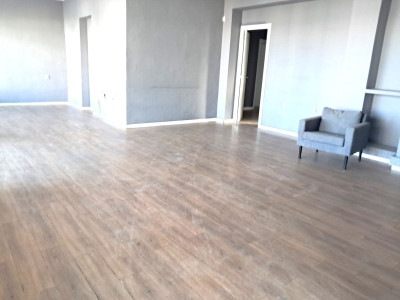 5 Bedroom Detached Villa in Estepona - Image 4