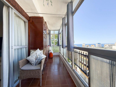 4 Bedroom Top Floor Apartment in Marbella - Image 2