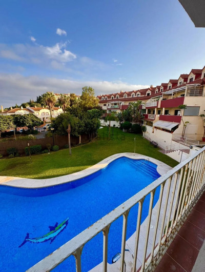 2 Bedroom Middle Floor Apartment in Torrequebrada