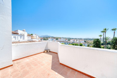 3 Bedroom Townhouse in Bel Air - Image 2