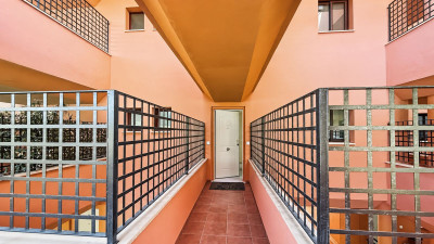 2 Bedroom Middle Floor Apartment in Mijas Costa - Image 4