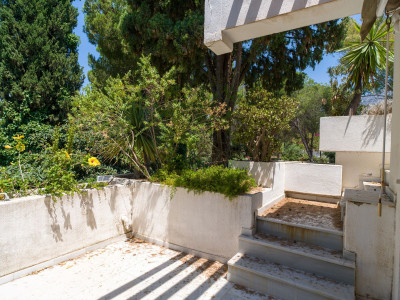 4 Bedroom Penthouse Duplex in The Golden Mile - Image 4