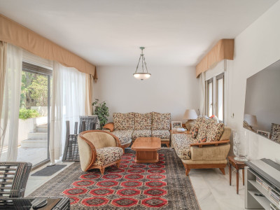 4 Bedroom Penthouse Duplex in The Golden Mile - Image 5