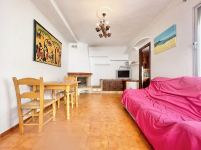 2 Bedroom Middle Floor Apartment in Mijas - Image 3
