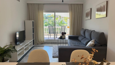 2 Bedroom Middle Floor Apartment in Nueva Andalucía