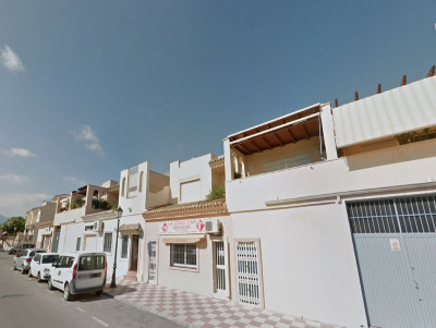 3 Bedroom Middle Floor Apartment in Cancelada - Image 5