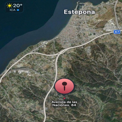 Residential Plot in Estepona - Image 4