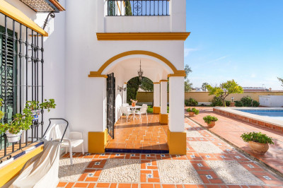 5 Bedroom Detached Villa in Arroyo de la Miel - Image 3