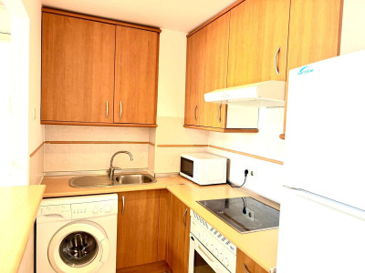 1 Bedroom Middle Floor Apartment in Casares Playa - Image 5