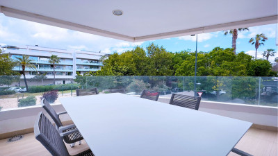 3 Bedroom Middle Floor Apartment in Marbella - Image 1