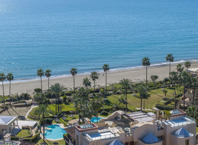3 Bedroom Middle Floor Apartment in Costalita