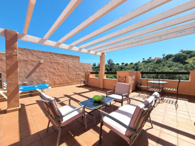 2 Bedroom Penthouse in Reserva de Marbella - Image 1