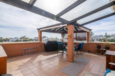 3 Bedroom Penthouse Duplex in Nueva Andalucía - Image 3