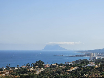 2 Bedroom Ground Floor Apartment in Manilva