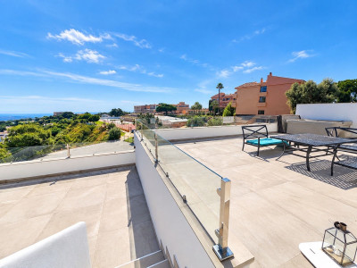 3 Bedroom Semi-Detached House in La Mairena - Image 5