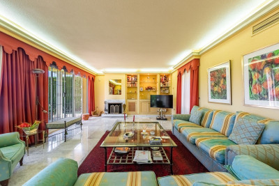 5 Bedroom Detached Villa in Atalaya - Image 5