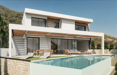 4 Bedroom Detached Villa in Mijas - Image 2