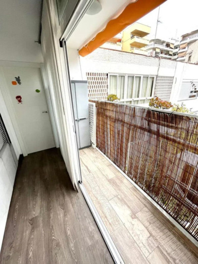 3 Bedroom Middle Floor Apartment in Marbella - Image 2