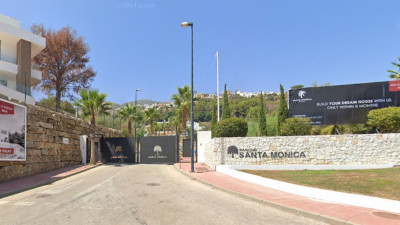 Residential Plot in Benalmadena