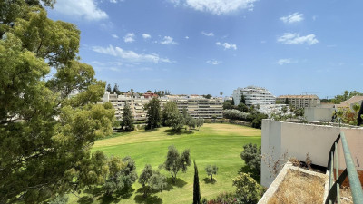 3 Bedroom Top Floor Apartment in Guadalmina Alta