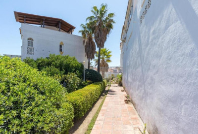 4 Bedroom Townhouse in Benalmadena - Image 4