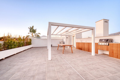 4 Bedroom Penthouse Duplex in San Pedro de Alcántara - Image 1
