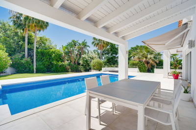 4 Bedroom Detached Villa in El Rosario - Image 3