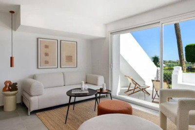 3 Bedroom Duplex in Diana Park - Image 3