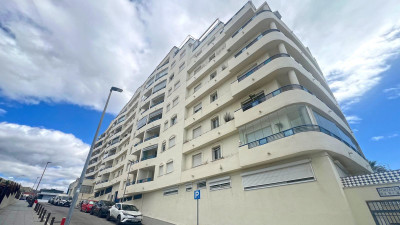 3 Bedroom Middle Floor Apartment in Marbella - Image 1