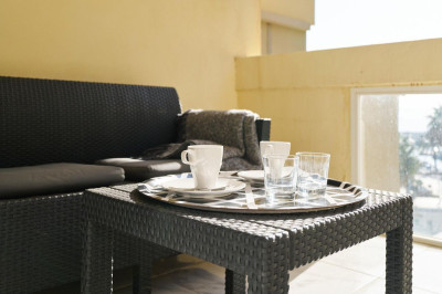 2 Bedroom Middle Floor Apartment in Marbella - Image 4