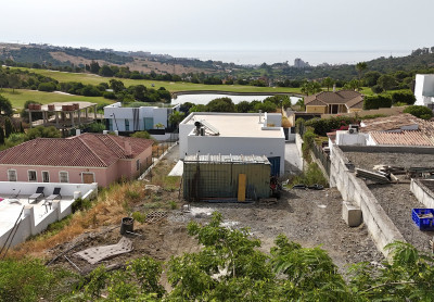 Land in Estepona - Image 2