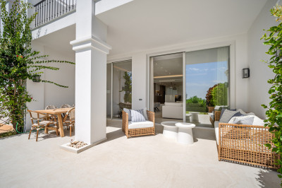 4 Bedroom Townhouse in La Quinta - Image 2
