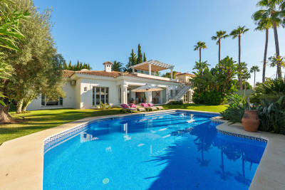 4 Bedroom Detached Villa in Sierra Blanca - Image 2