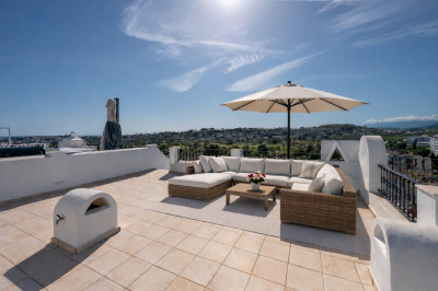 3 Bedroom Townhouse in Nueva Andalucía - Image 1