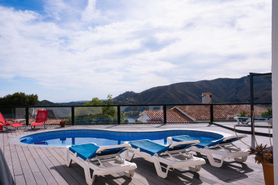 4 Bedroom Detached Villa in Istán - Image 3