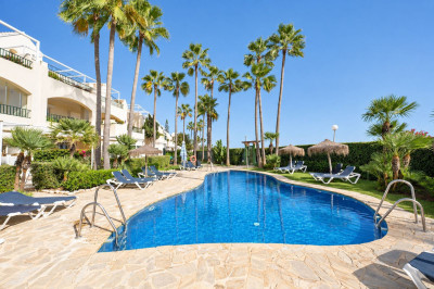 2 Bedroom Ground Floor Apartment in Elviria - Image 1