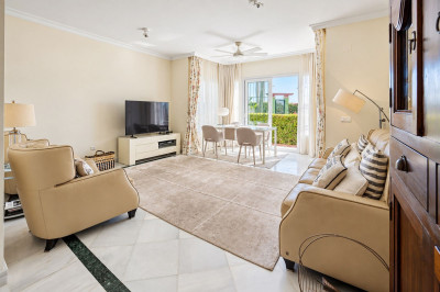2 Bedroom Ground Floor Apartment in Elviria - Image 3