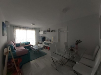 3 Bedroom Middle Floor Apartment in Doña Julia - Image 2