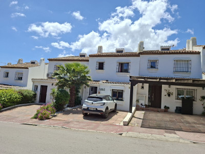 3 Bedroom Townhouse in La Duquesa