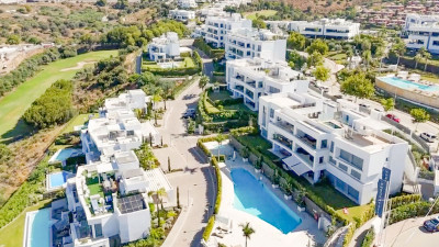 3 Bedroom Penthouse Duplex in Marbella - Image 1