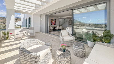 3 Bedroom Penthouse Duplex in Marbella - Image 4