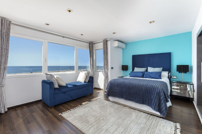 2 Bedroom Top Floor Apartment in Puerto Banús - Image 5