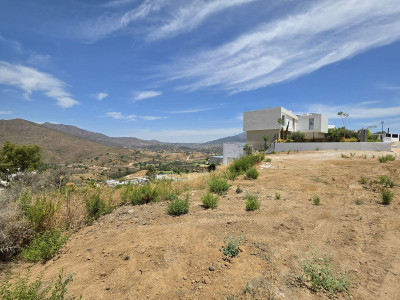 Residential Plot in La Cala Golf - Image 1