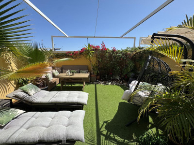 4 Bedroom Townhouse in Calahonda - Image 1