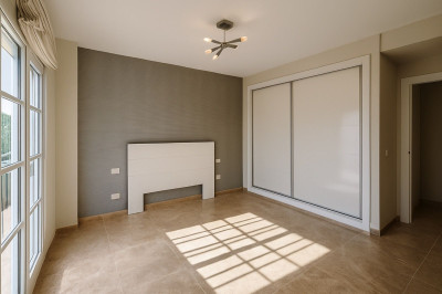 2 Bedroom Ground Floor Apartment in Nueva Andalucía - Image 3
