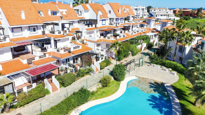 2 Bedroom Ground Floor Apartment in La Duquesa