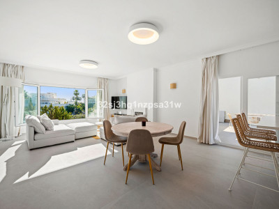 3 Bedroom Penthouse in Nueva Andalucía - Image 3