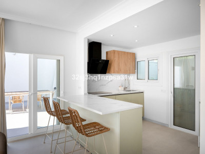 3 Bedroom Penthouse in Nueva Andalucía - Image 5