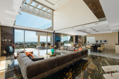 5 Bedroom Detached Villa in Benahavís - Image 4