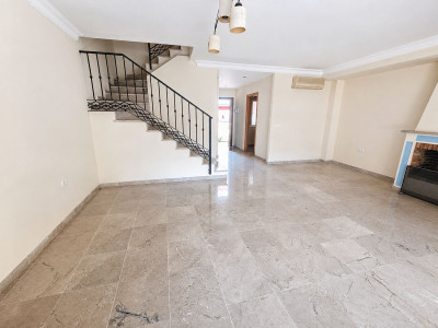 4 Bedroom Townhouse in La Alcaidesa - Image 5